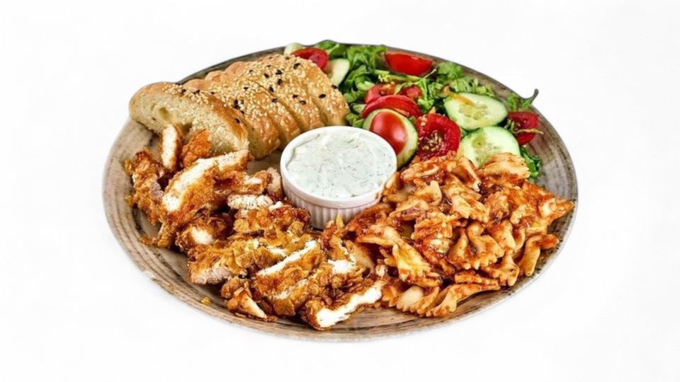 Sallatë me Pulë Krokante